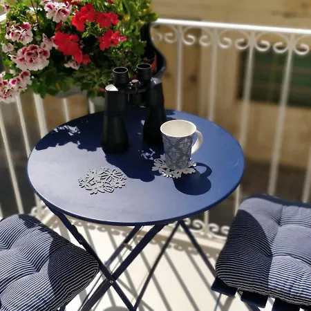 Little Blue House 马萨佛恩