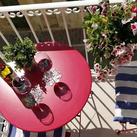 Little Blue House * 马萨佛恩