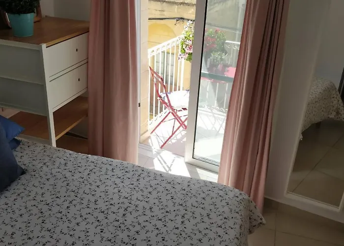 Little Blue House * Marsalforn