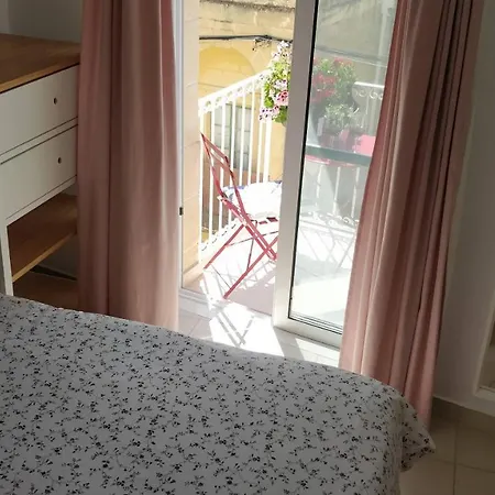 Little Blue House * Marsalforn